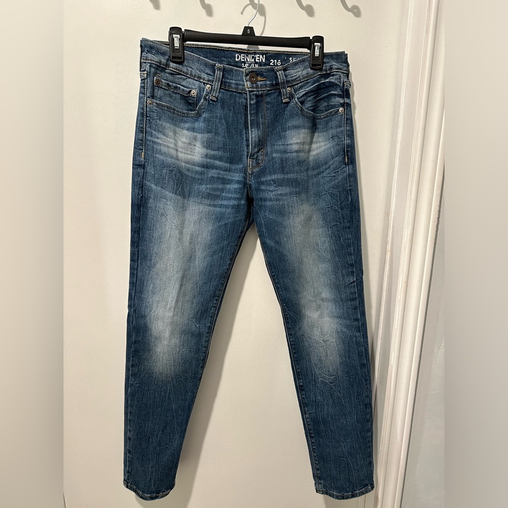 Levis 216 Jeans Mens 32x30 skinny fit